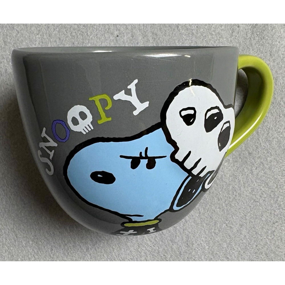 USJ Halloween Horror Nights Snoopy Woodstock Mug 2023 Universal Studios Japan